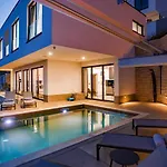 بيت للعطل Amazing Home In Celina With Sauna *
